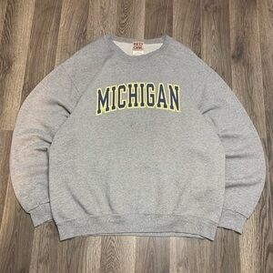 Vintage 2000s Michigan Wolverines Spellout Crewneck